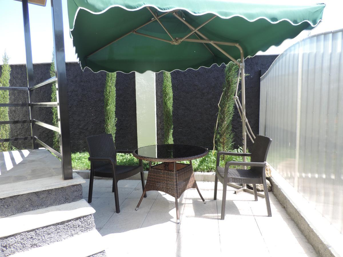 Natakhtari Hotel Emocia מראה חיצוני תמונה