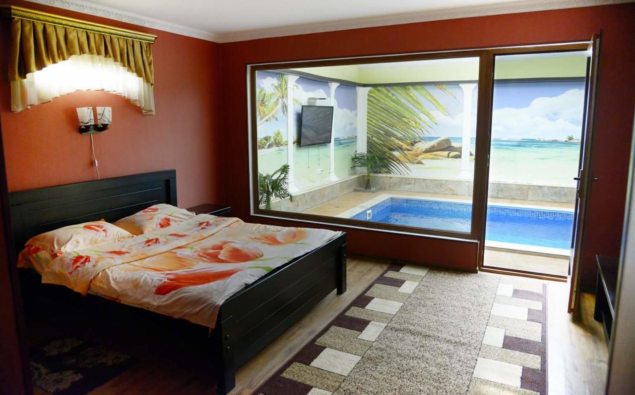 Natakhtari Hotel Emocia מראה חיצוני תמונה