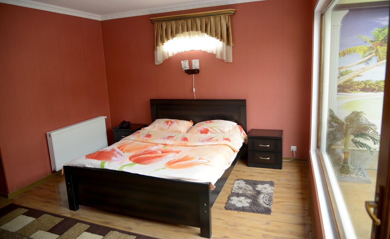 Natakhtari Hotel Emocia מראה חיצוני תמונה